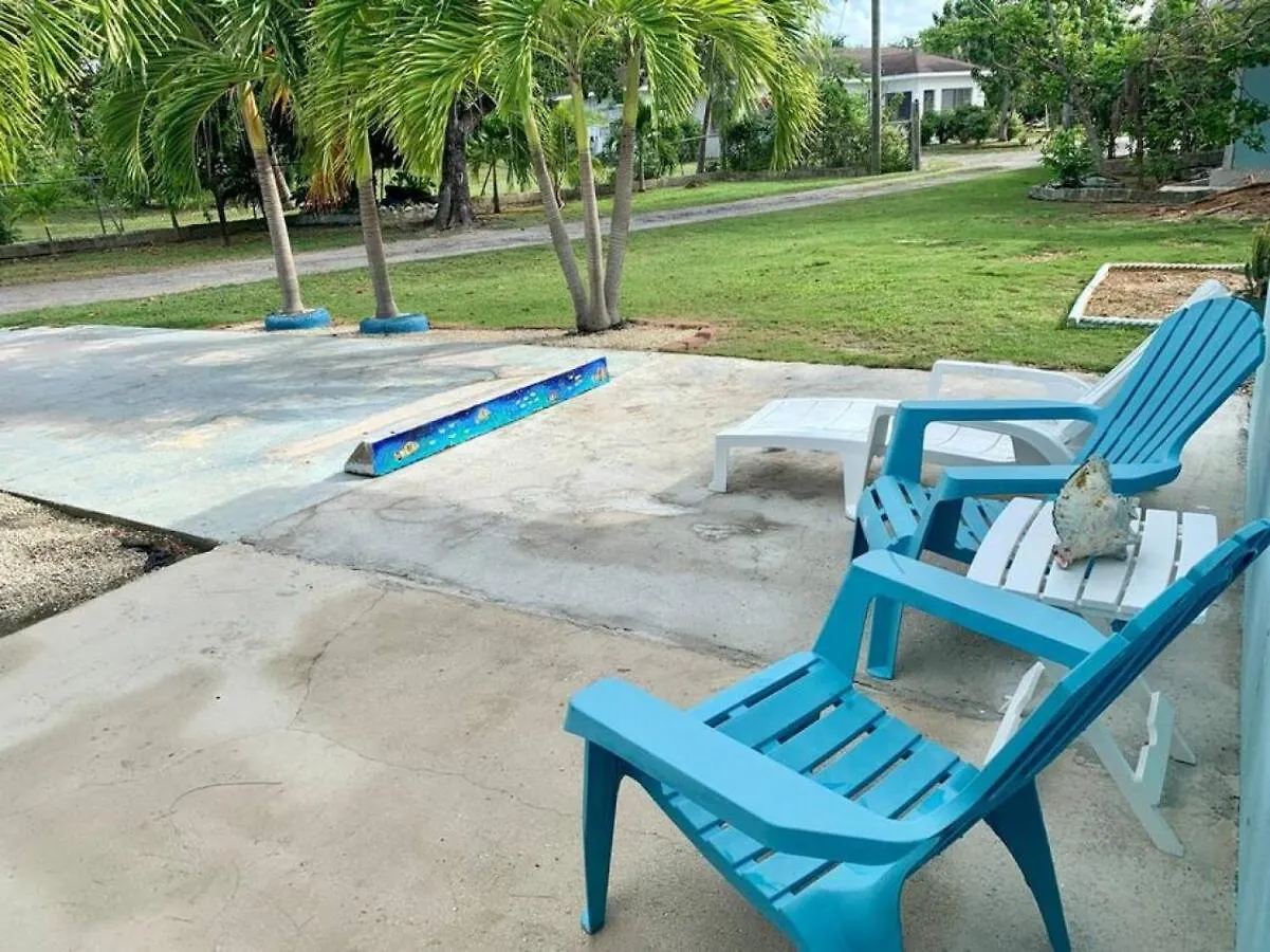 Suite 4, Blue Pavilion - Steps To Beach - Car, Value, Service West Bay